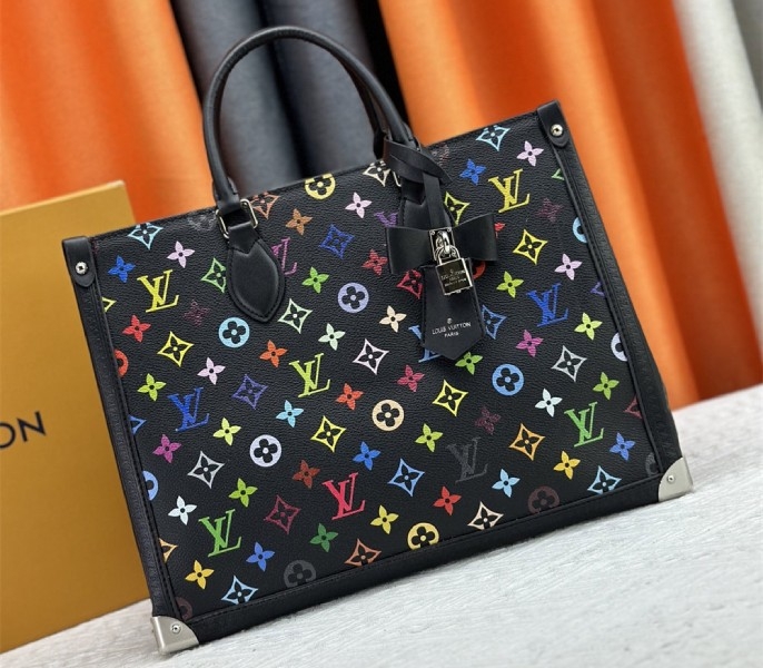 L0vis Vvtt0n X TM Multicolored Onthego MM In Black