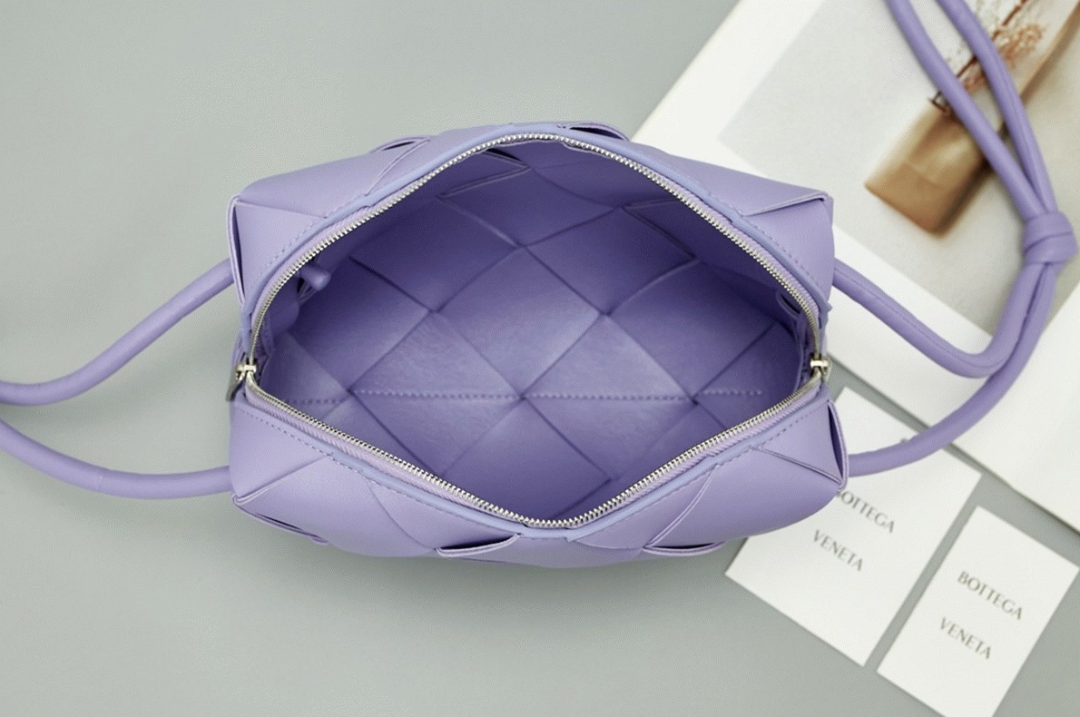 Replica B0tt*ga Ven*ta Small Cassette Camera Bag Wisteria