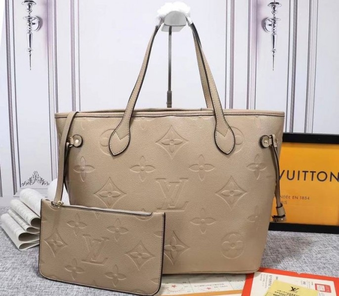 L0vis Vvtt0n Monogram Empreinte Neverfull MM Tote In Beige