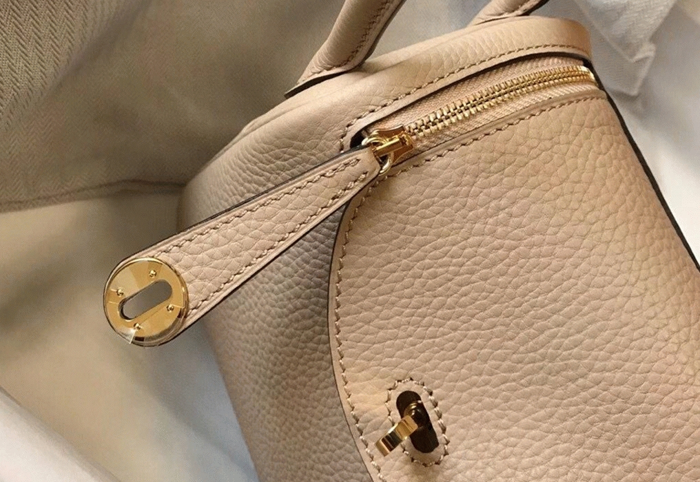 Top replica H**me5 Lindy Mini handbag in trench color