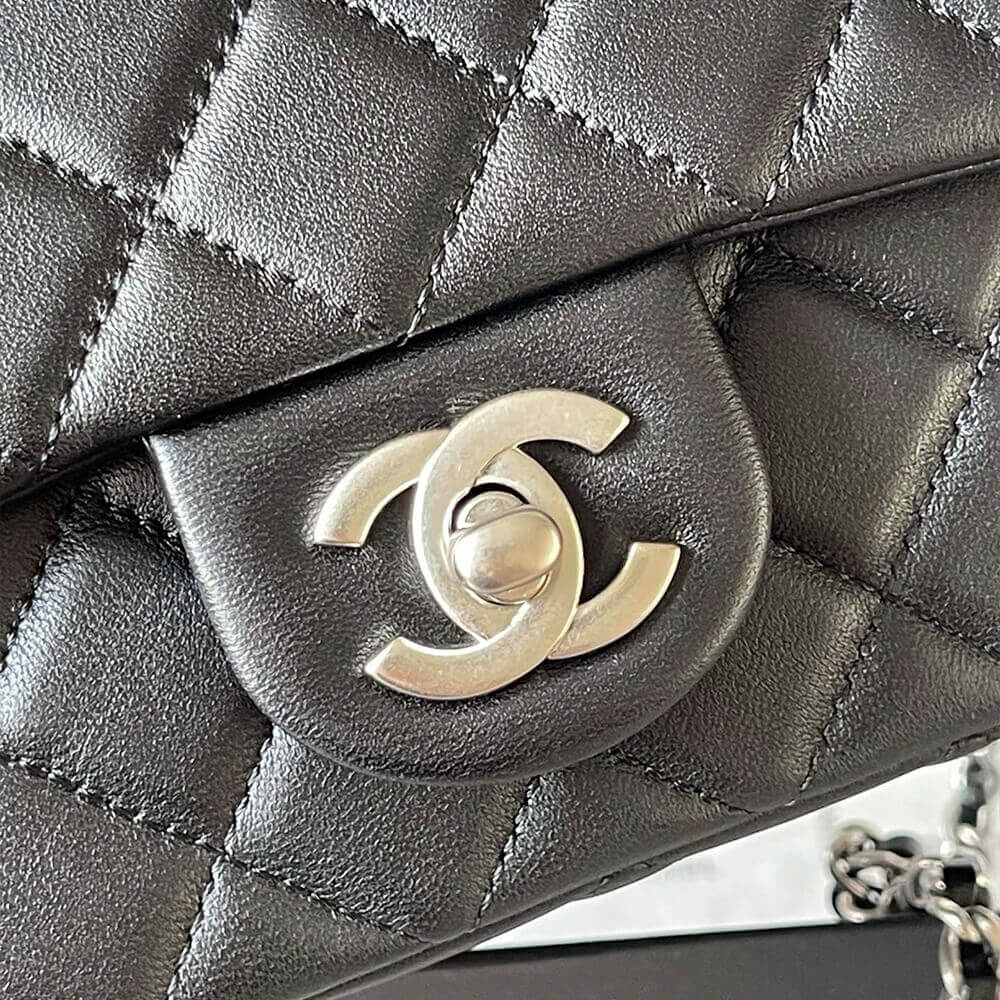Ch**el Pearl Crush Mini Rectangular Flap