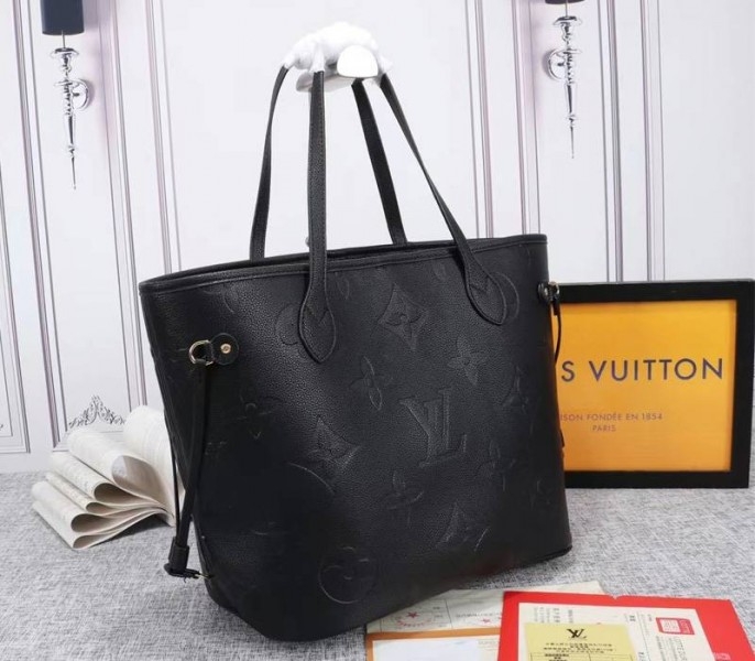 L0vis Vvtt0n Monogram Empreinte Neverfull MM Tote In Black