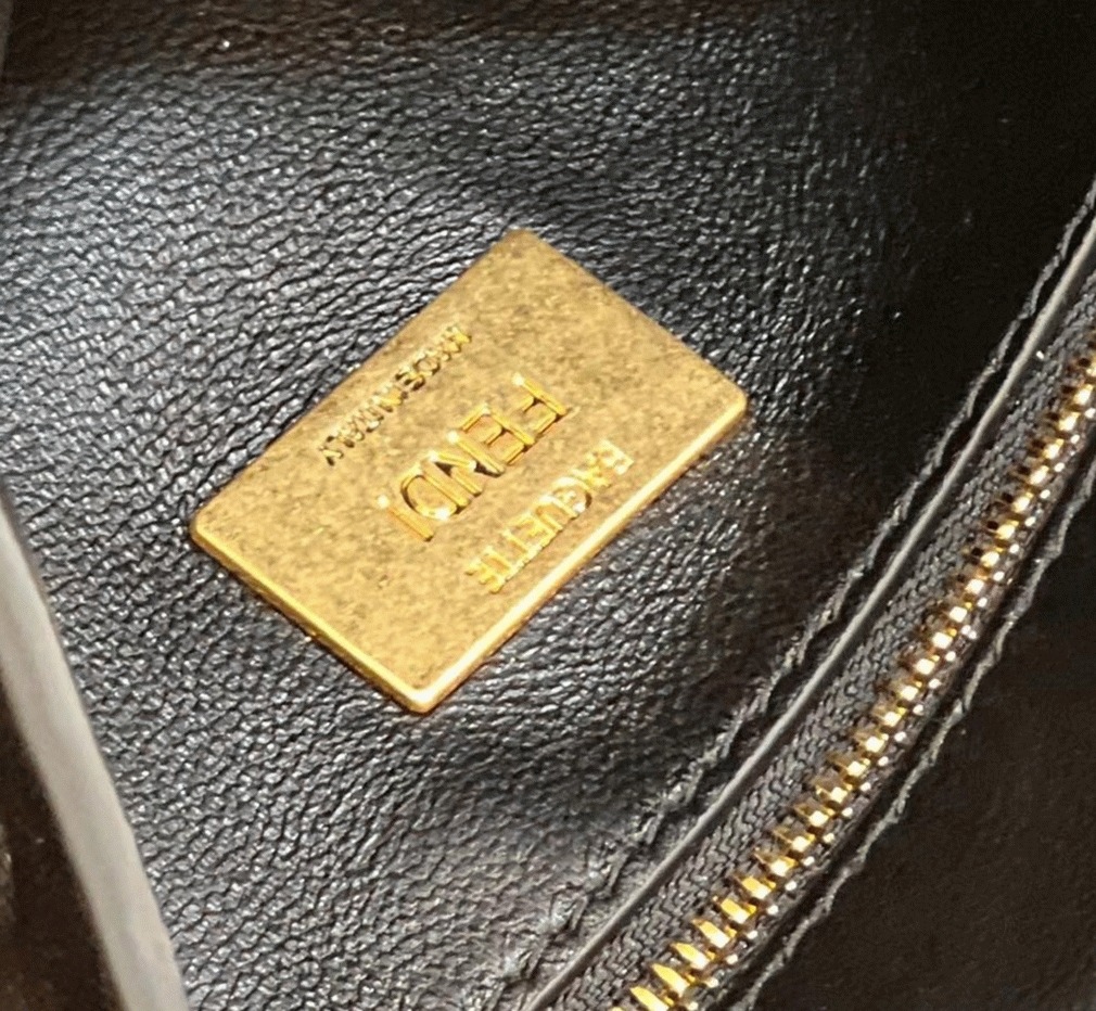 Top Quality Fake F**di Baguette Chain Midi Bag In Black