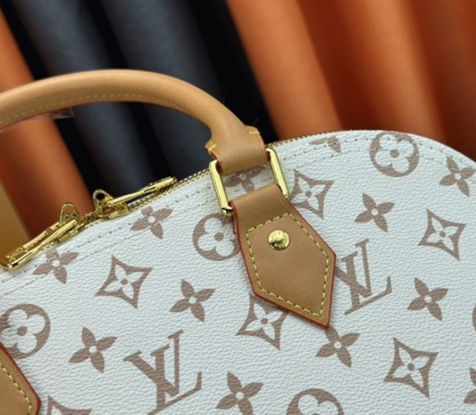 L0vis Vvtt0n Monogram Dune Canvas Alma PM Bag