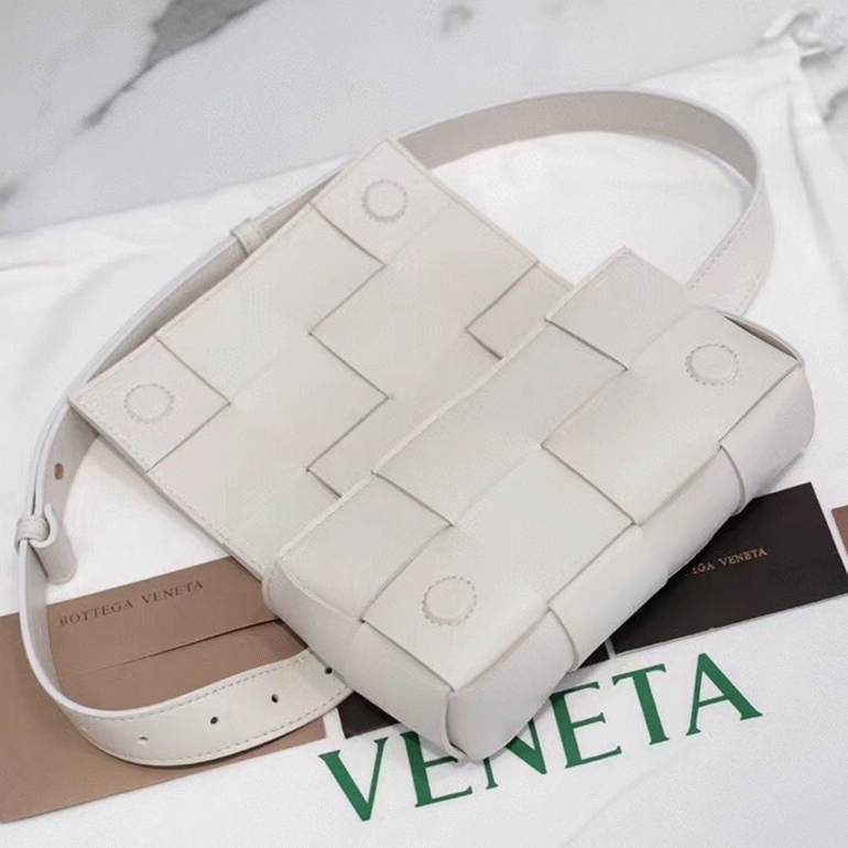 Replica B0tt*ga Ven*ta Cassette Belt Bag White