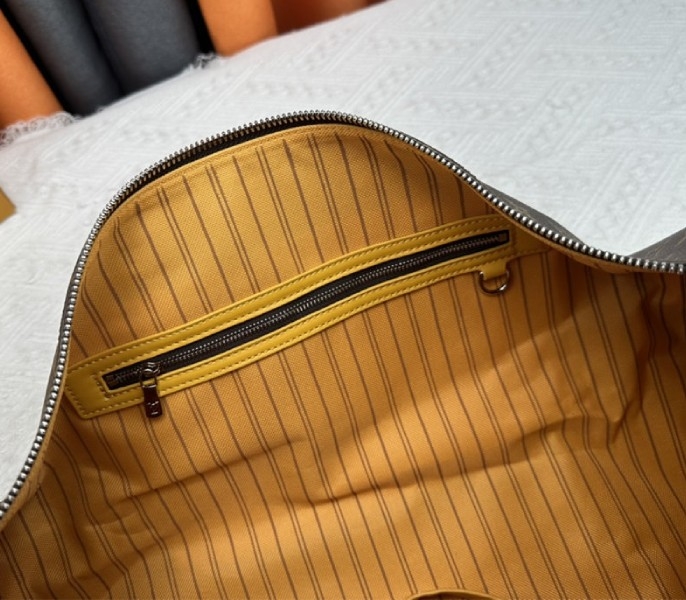 L0vis Vvtt0n Monogram Macassar Canvas Keepall Bandouliere 50 In Safran Yellow