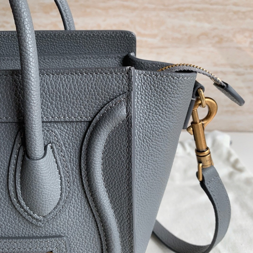 ce1i*e nano lU*gage tote bag faux in kohl