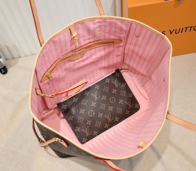 L0vis Vvtt0n Monogram Canvas Neverfull MM Tote In Peony Pink