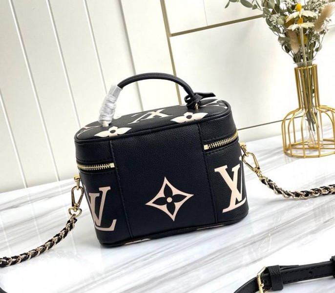 L0vis Vvtt0n Bicolor Monogram Empreinte Vanity PM Bag In Black And Beige