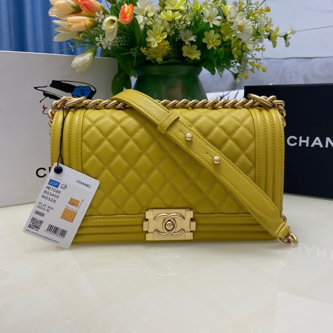 BOY Ch**el Handbag(high-end grade)