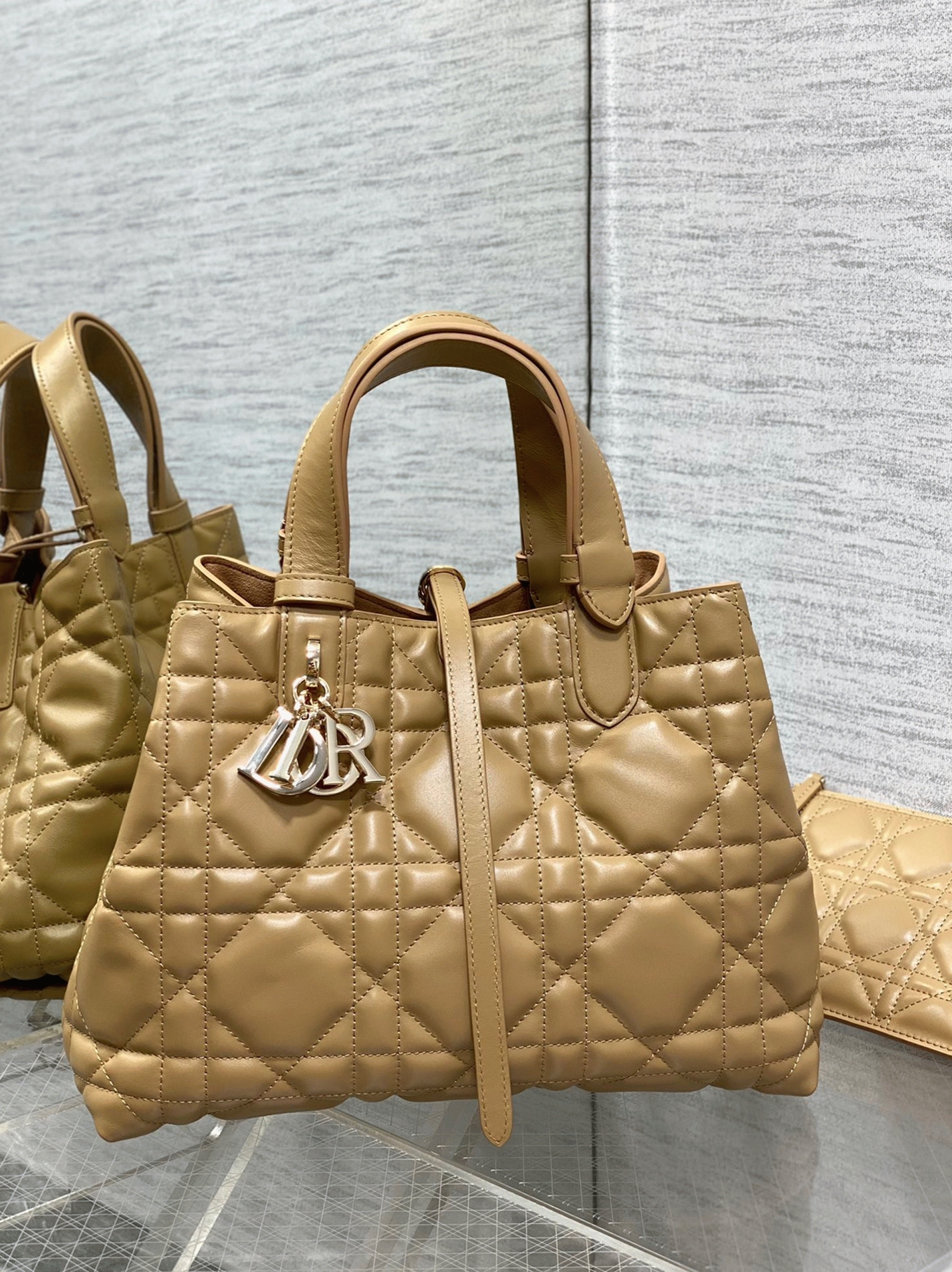 D10r Toujours Medium Bag Fake in Tan Macrocannage Calfskin