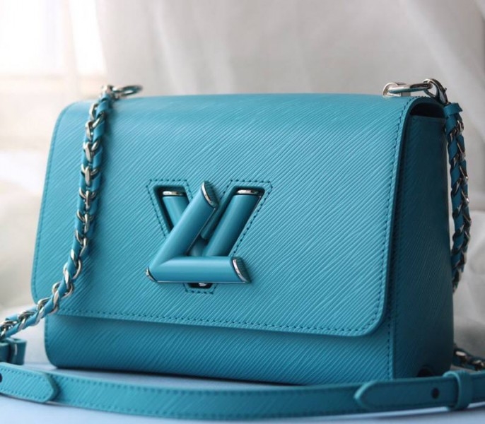 L0vis Vvtt0n Epi Leather Twist MM Bag In Celestial Blue