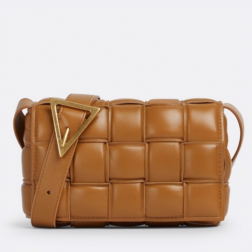Faux B0tt*ga Ven*ta Small Padded Cassette Bag Camel