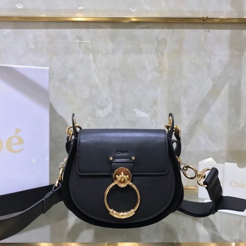 top quality knockoff Ch10e small tess shoulder bag in black calfskin