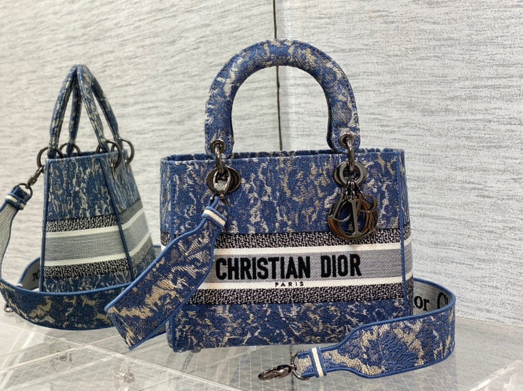 d10r lady d-lite medium bag replica in blue brocart De*1m-effect embroidery