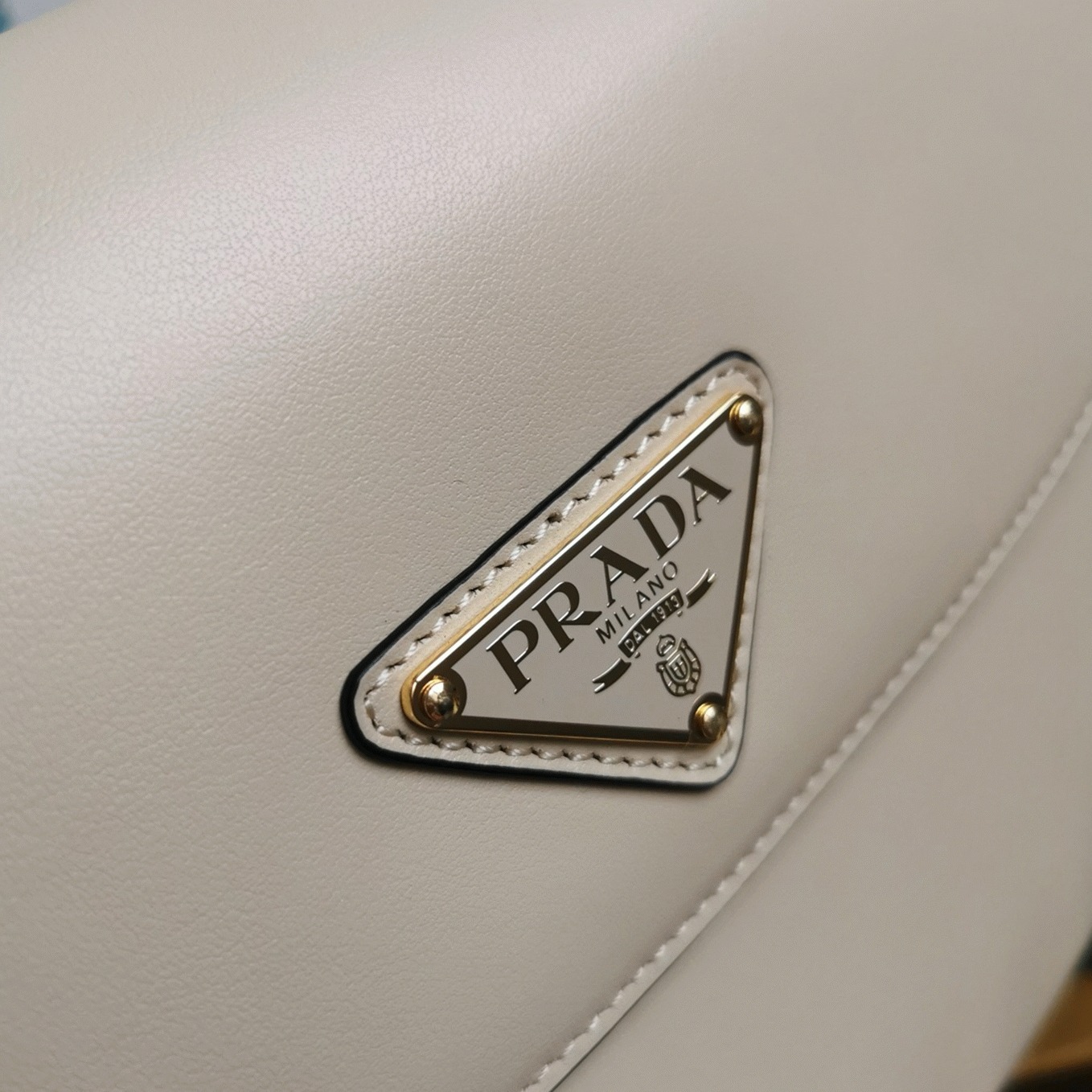 Beige Pra*a Arque Shoulder Bag with Flap Knockoff