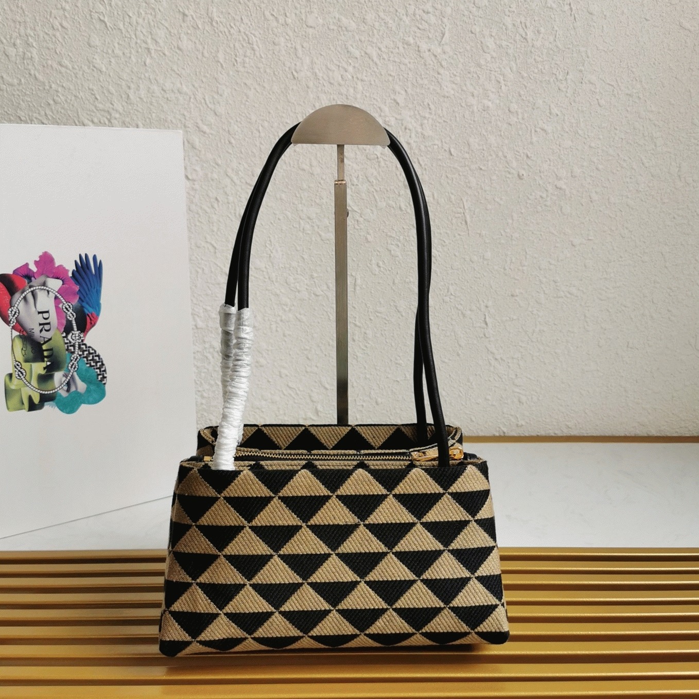 Pra*a S*pernova Small Shoulder Bag Imitation in Black/Beige