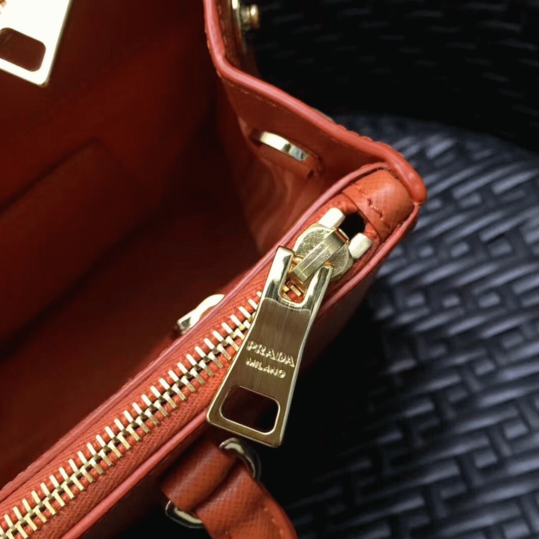 Orange Pra*a Galleria Medium Bag Knockoff