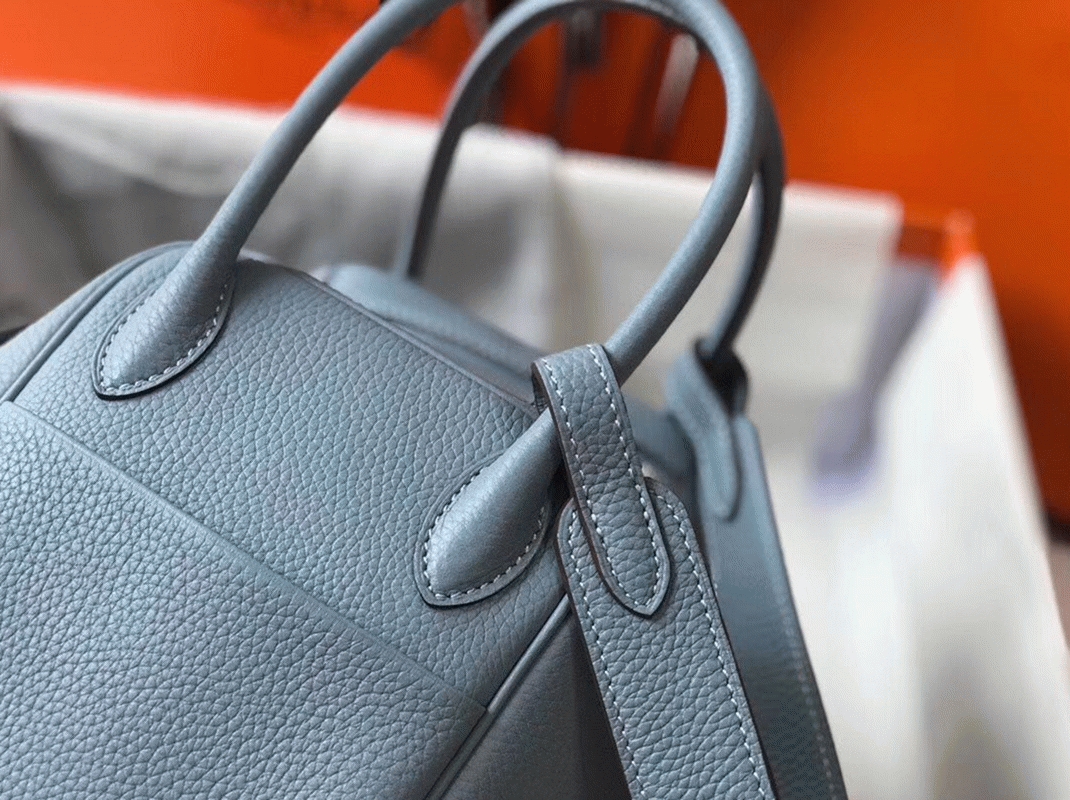 Replica H**me5 Lindy 30cm bag in blue lin color