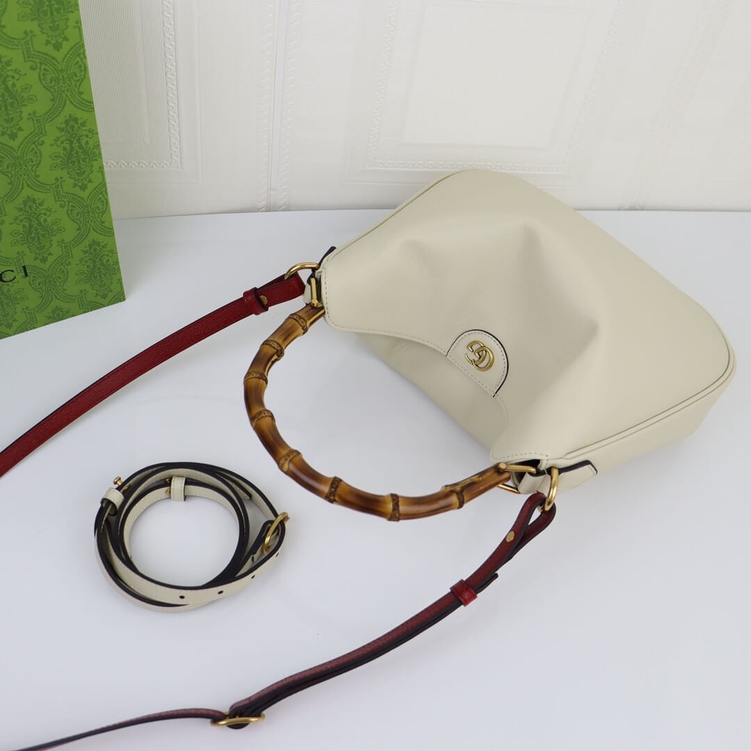 Gvc*1 Diana Medium Shoulder Bag