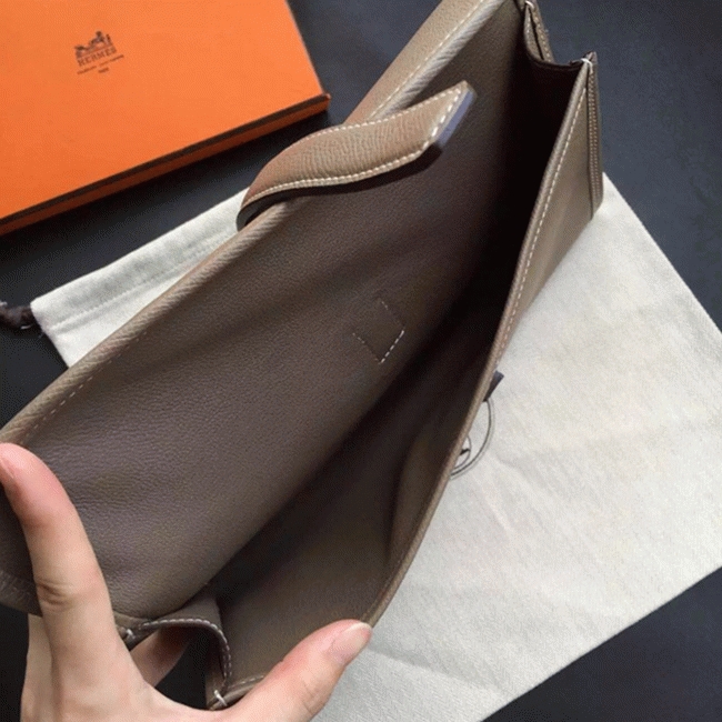 Etoupe knockoff H**me5 Jige Elan 29 clutch bag