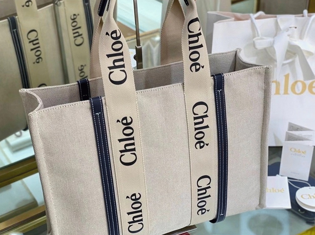 top quality replica Ch10e large woody tote bag in canvas with blue leather strips