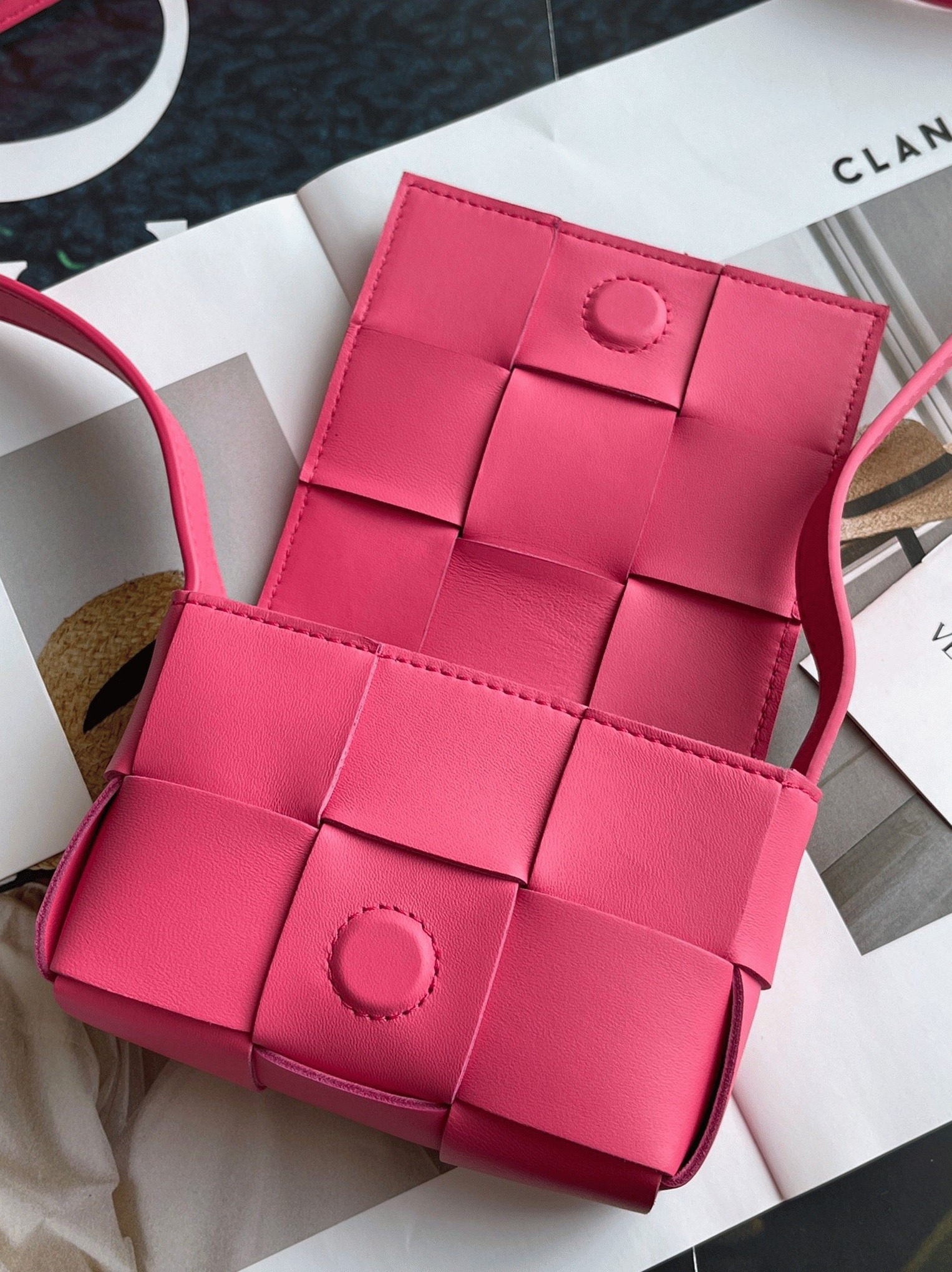 Top Quality Knockoff B0tt*ga Ven*ta Candy Cassette Bag In Cranberry
