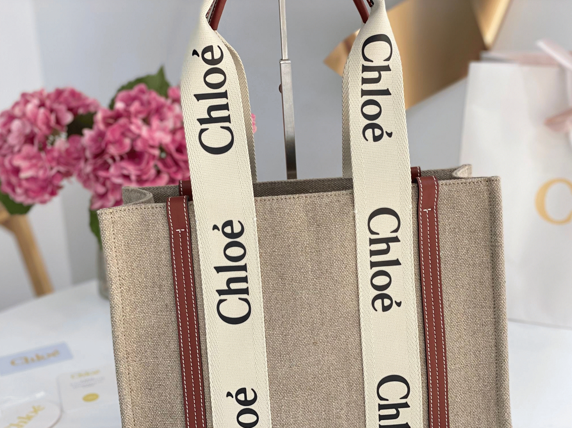 top quality knockoff Ch10e woody medium tote bag in linen canvas with brown leather