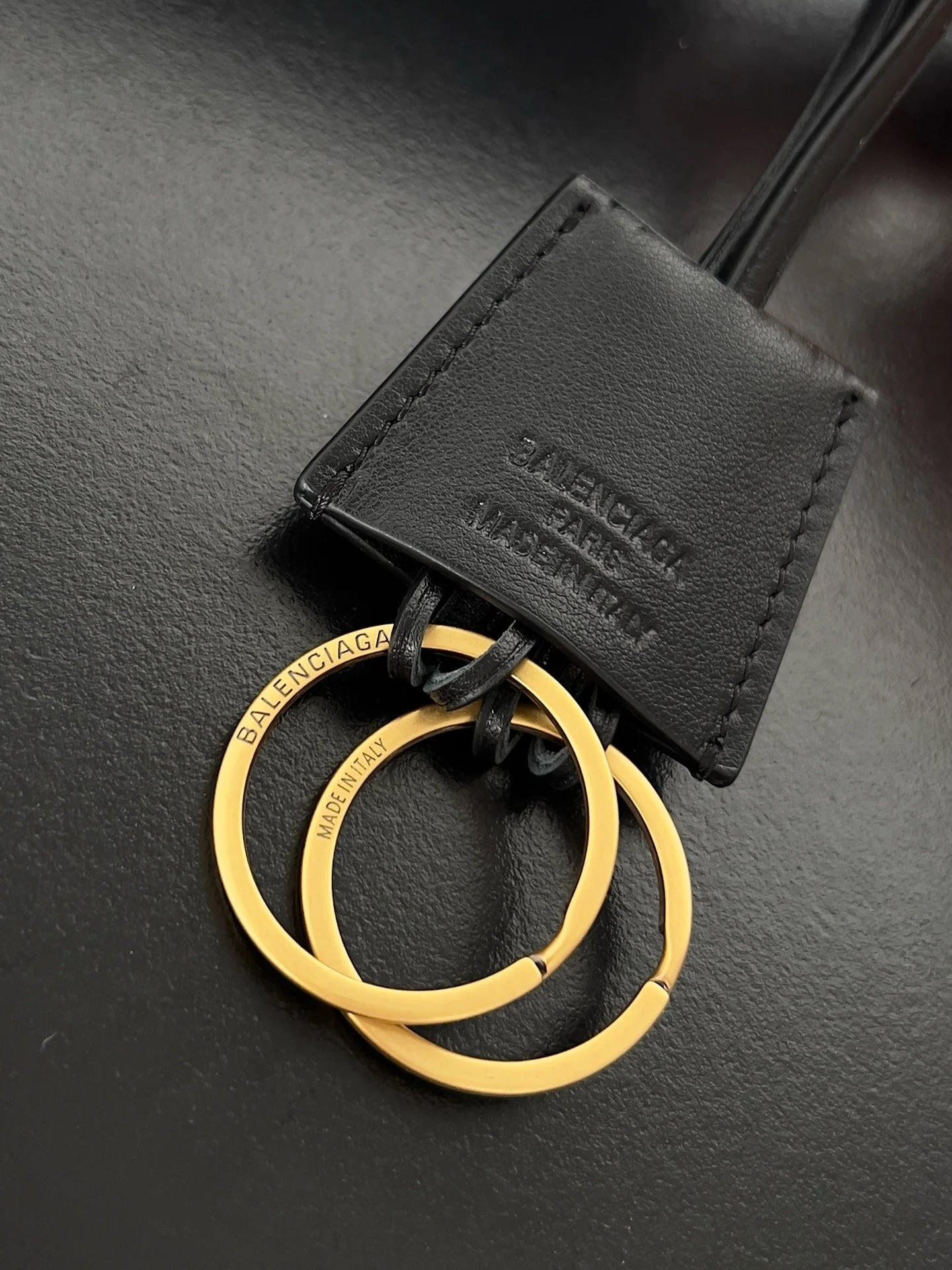 Knockoff Ba1en*iaga Rodeo Large Bag Black Calfskin