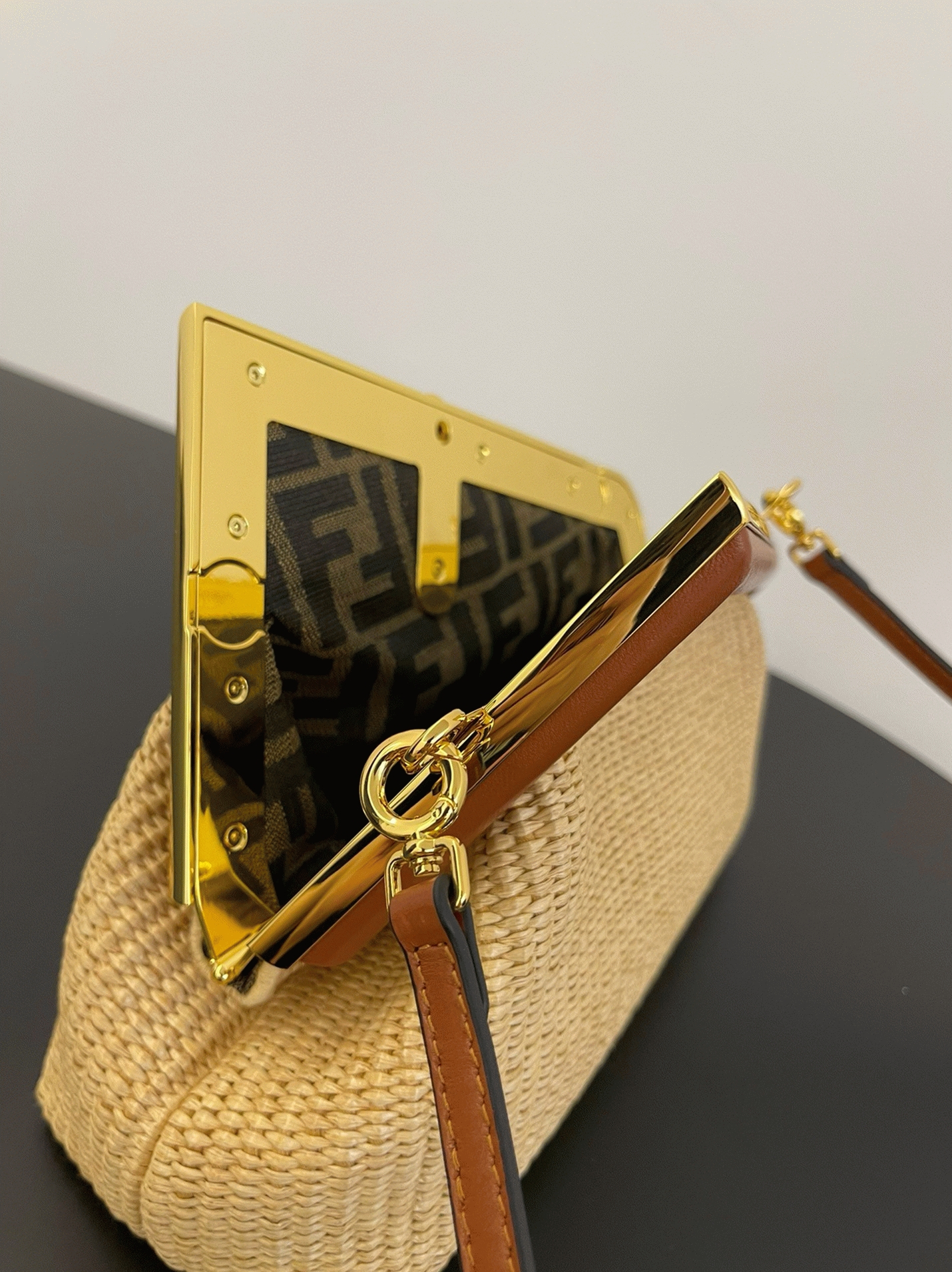 Top Quality Fake F**di First Small Bag in Natural Raffia Straw
