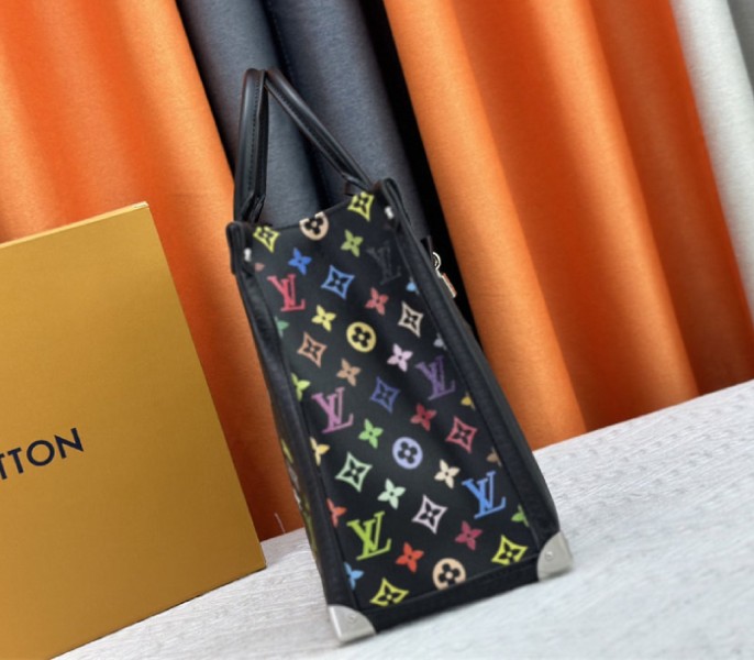 L0vis Vvtt0n X TM Multicolored Onthego MM In Black