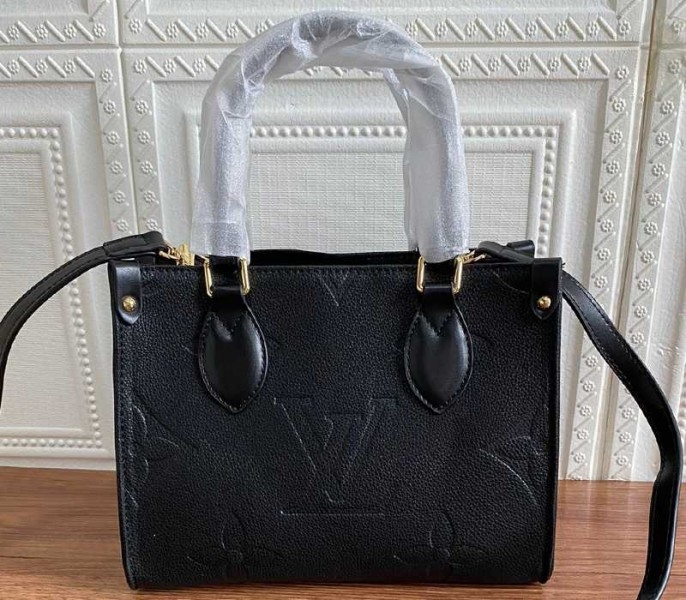 L0vis Vvtt0n Monogram Empreinte Leather Onthego PM Bag In Black