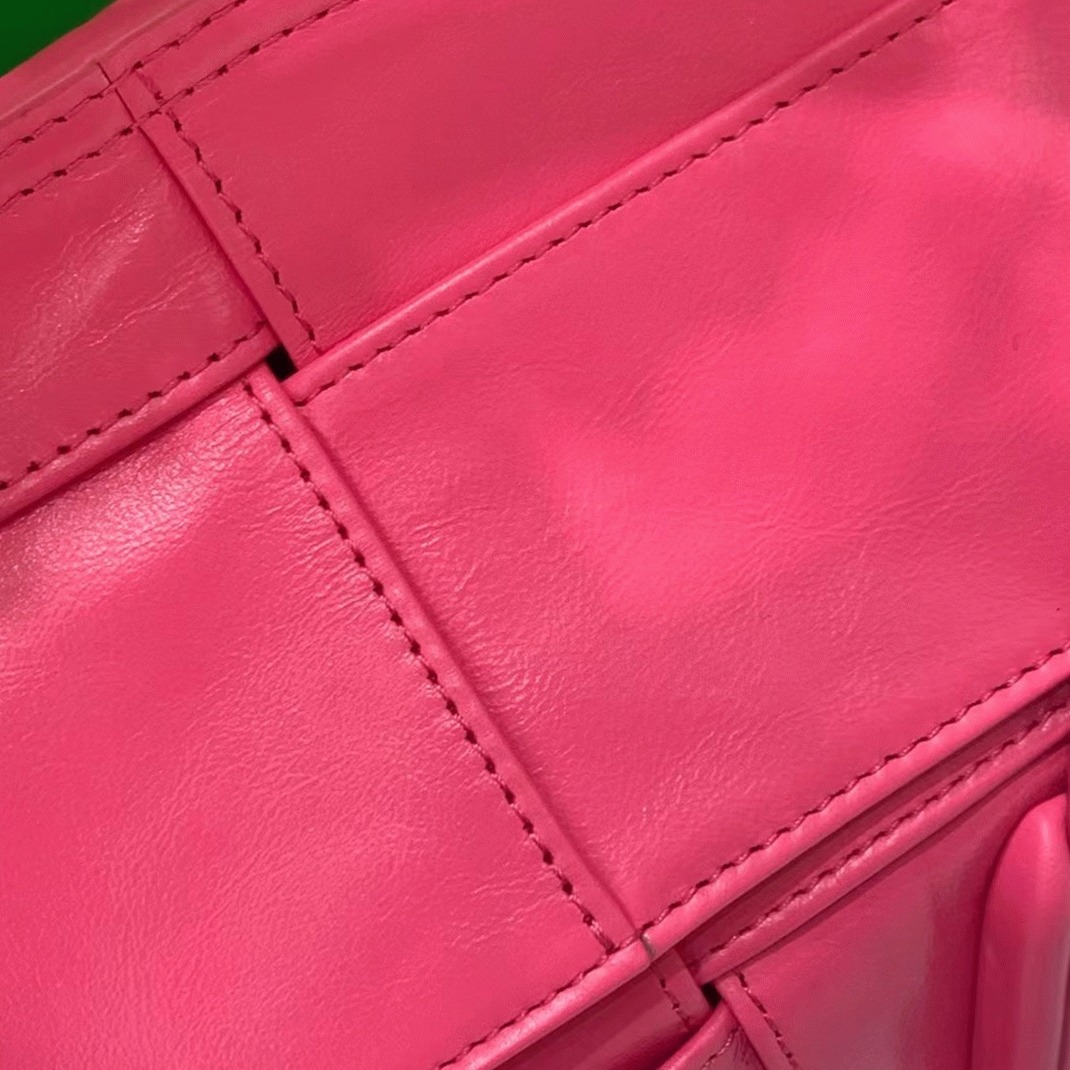 Top Quality Knockoff Previous Previous B0tt*ga Ven*ta Arco Mini Bag In Pink