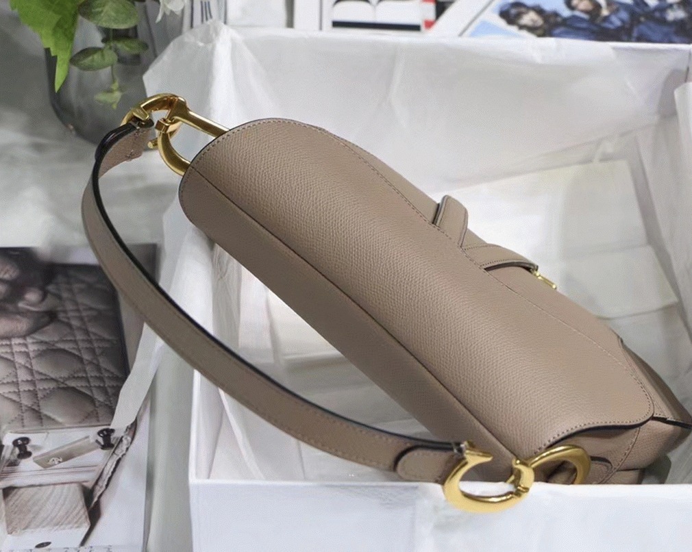 D10r Saddle Bag Fake in Warm Taupe Grained Calfskin
