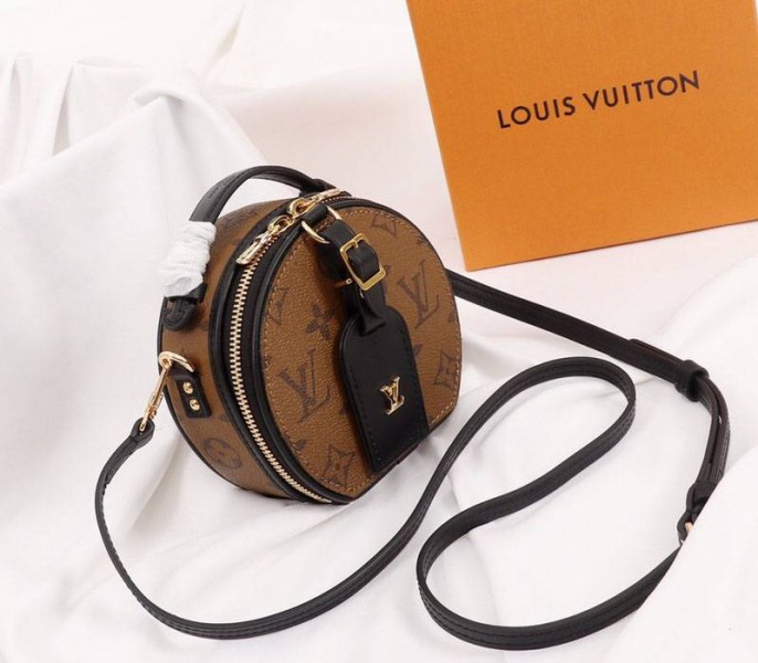 L0vis Vvtt0n Monogram Reverse Canvas Mini Boite Chapeau