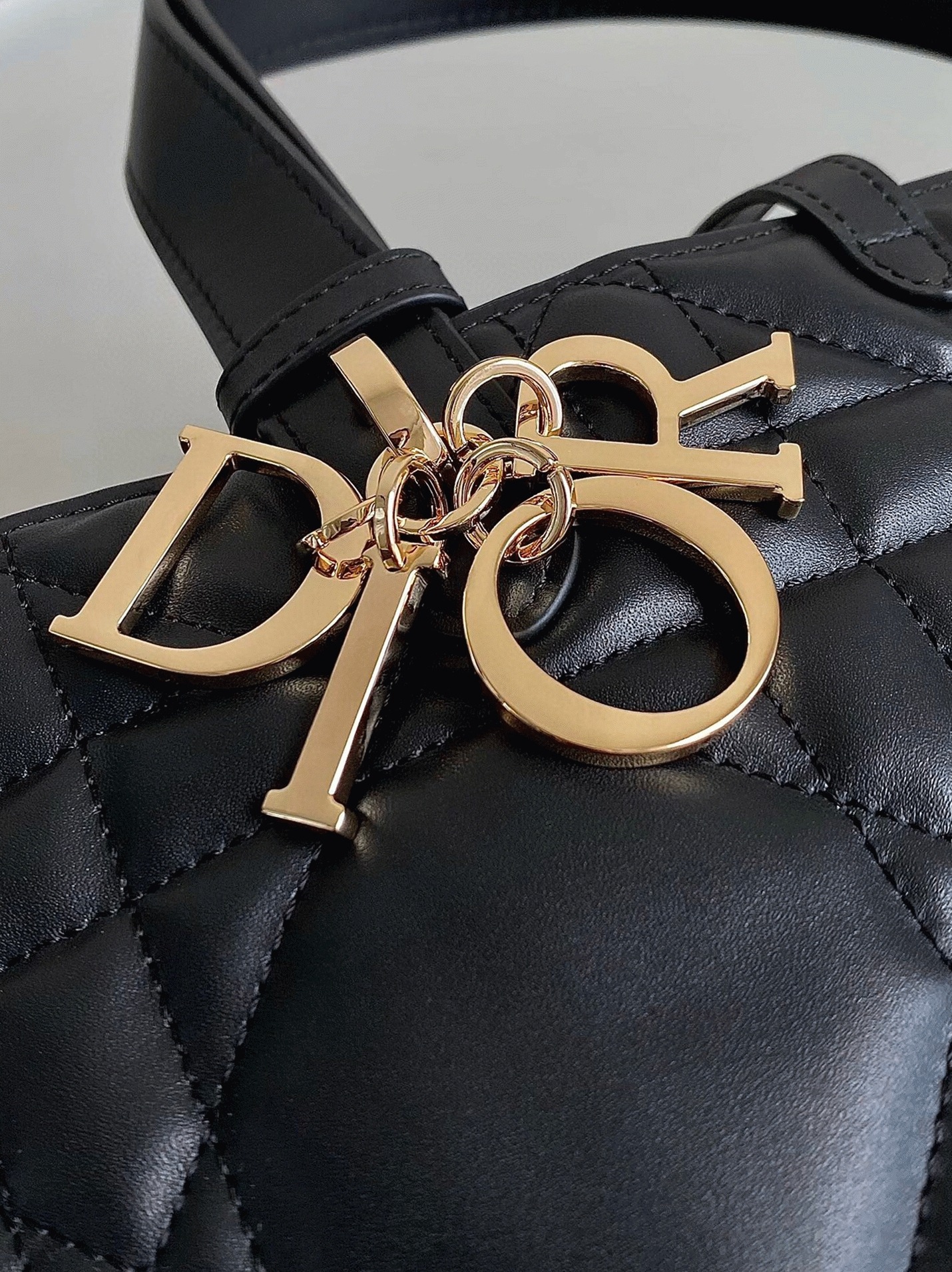 D10r Toujours Large Bag Replica in Black Macrocannage Calfskin