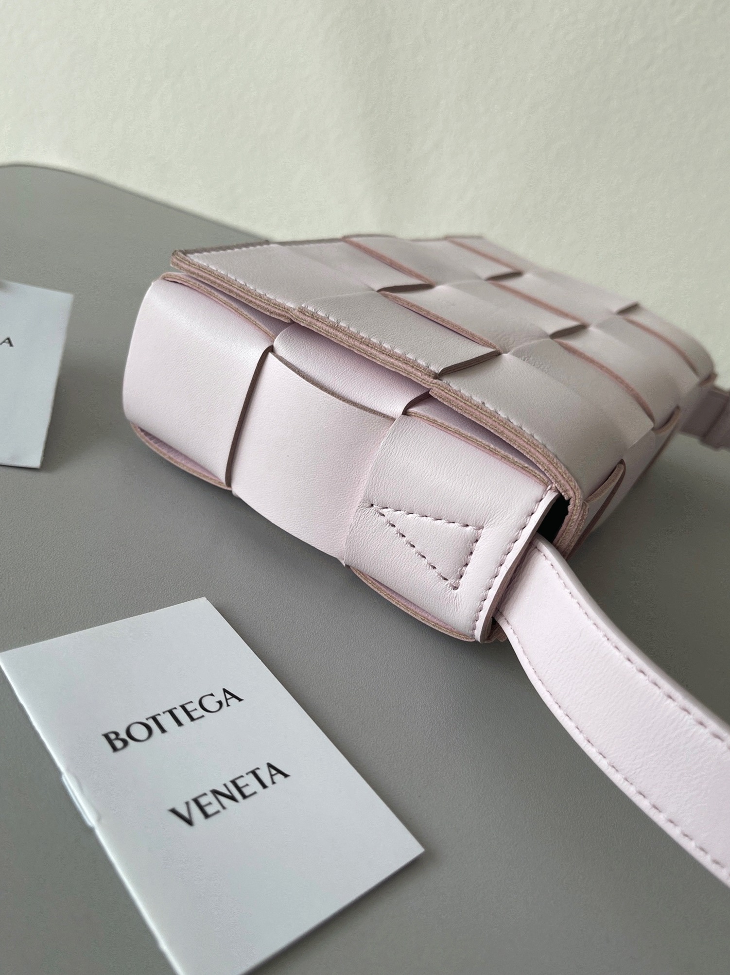 Top Quality Replica B0tt*ga Ven*ta Cassette Bag In Bliss Washed