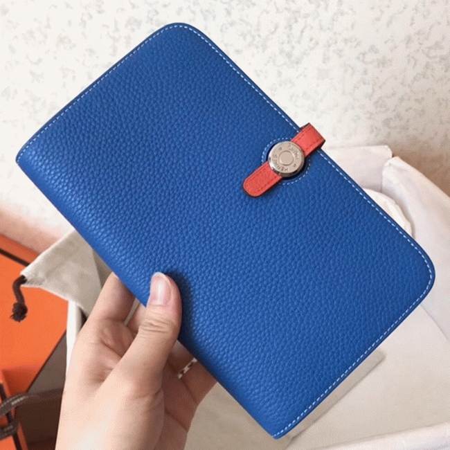 Blue piment leather fake H**me5 Dogon duo wallet