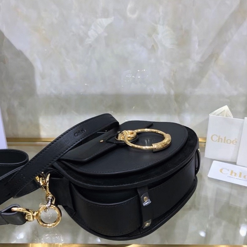 top quality knockoff Ch10e small tess shoulder bag in black calfskin