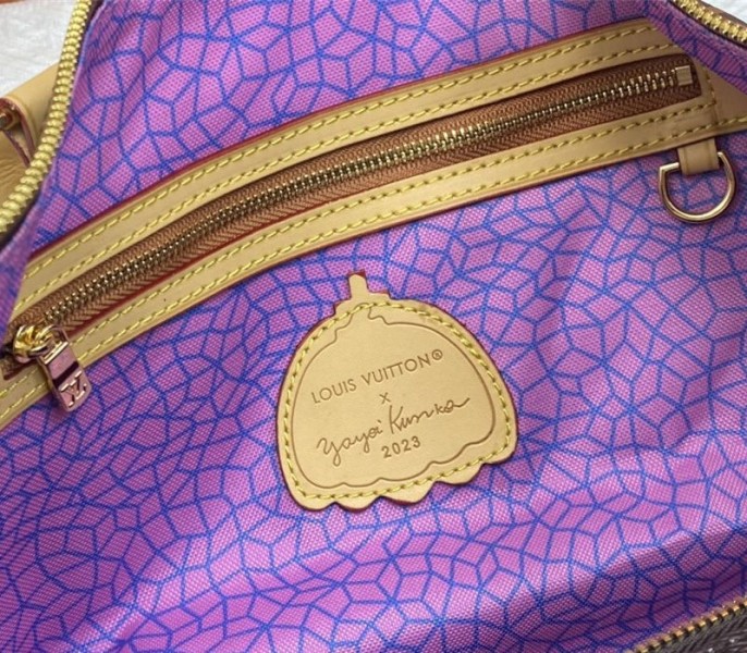 l0vis vvtt0n x yk monogram canvas keepall 45 lU*gage in pumpkin