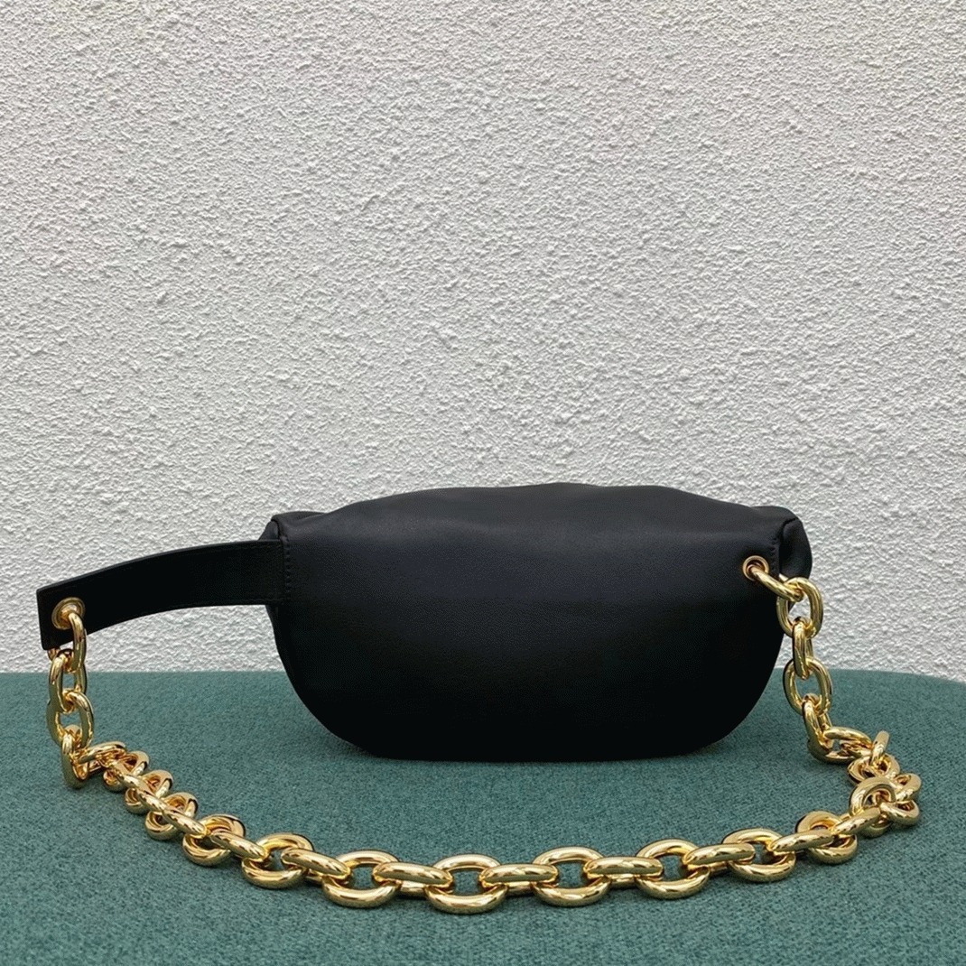 Replica B0tt*ga Ven*ta The Pouch Belt Bag Black