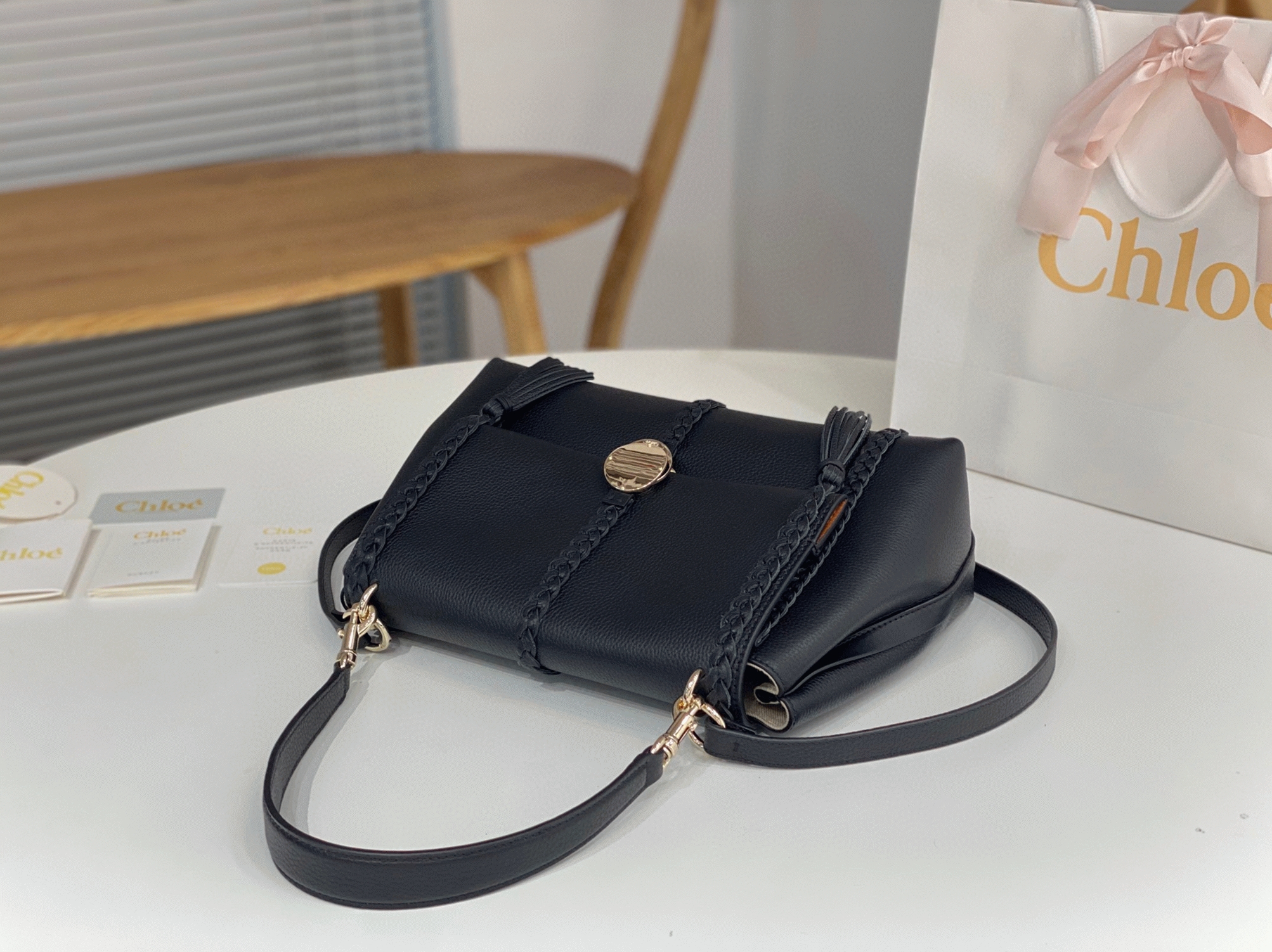 top quality knockoff Ch10e penelope medium shoulder bag in black grained calfskin