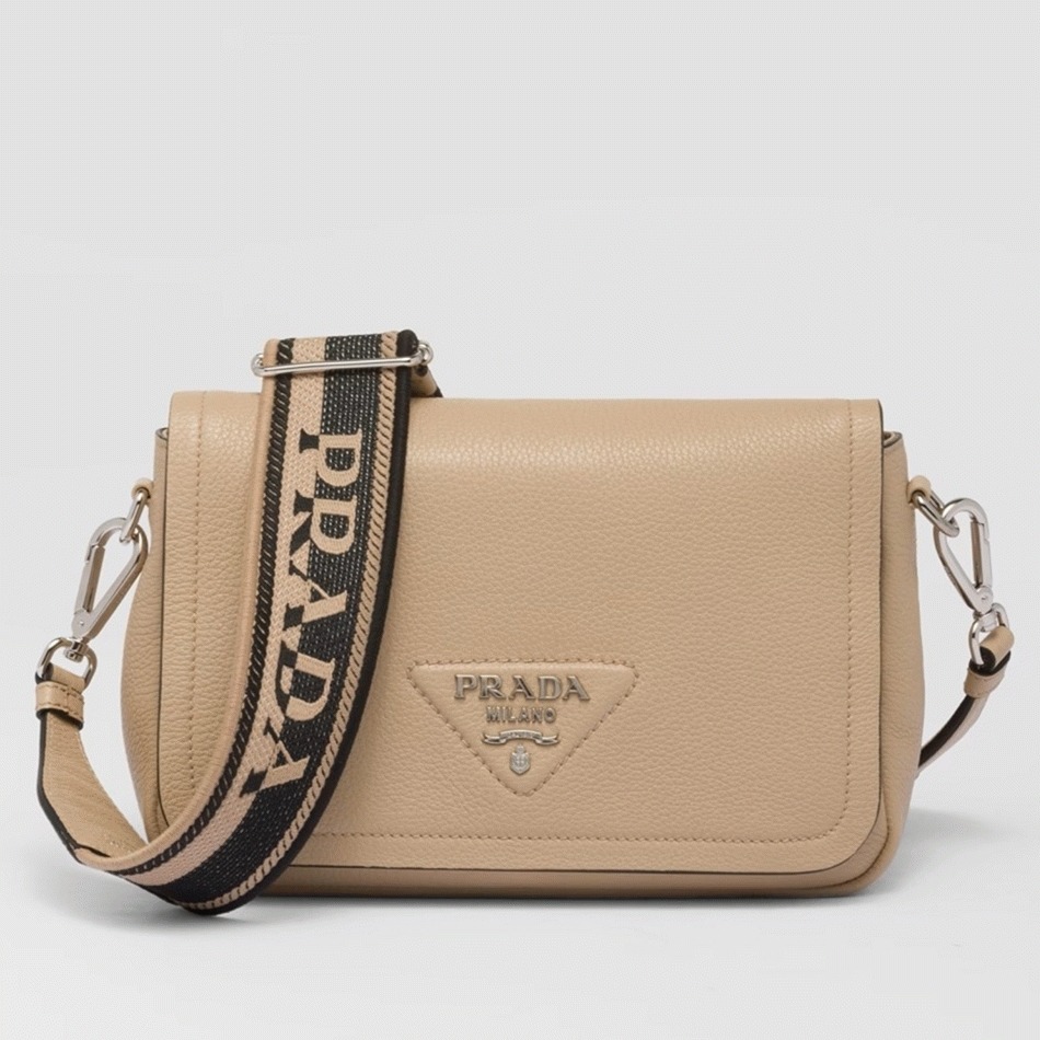 Pra*a Flap Shoulder Bag Fake in Sand