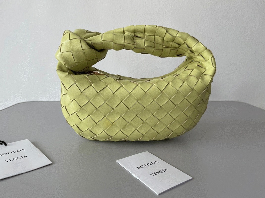 Fake B0tt*ga Ven*ta BV Jodie Mini Bag Kiwi