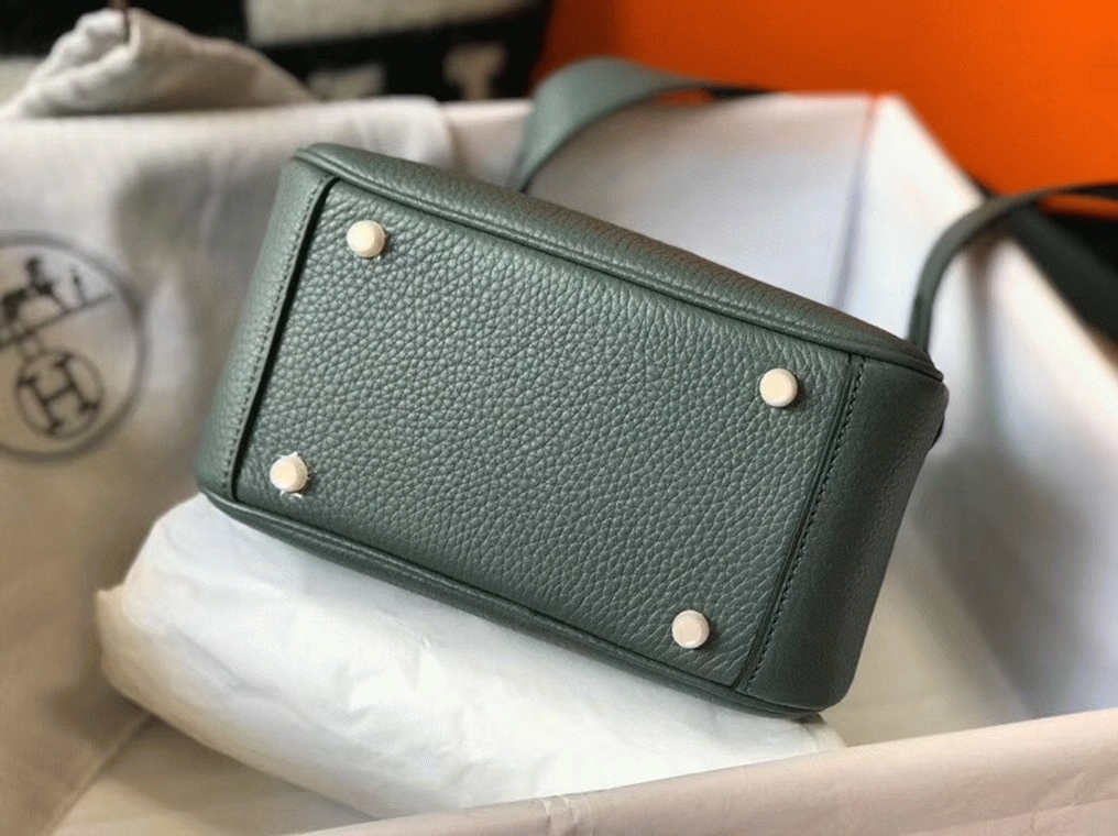 Best replica H**me5 Lindy Mini handbag in vert amande