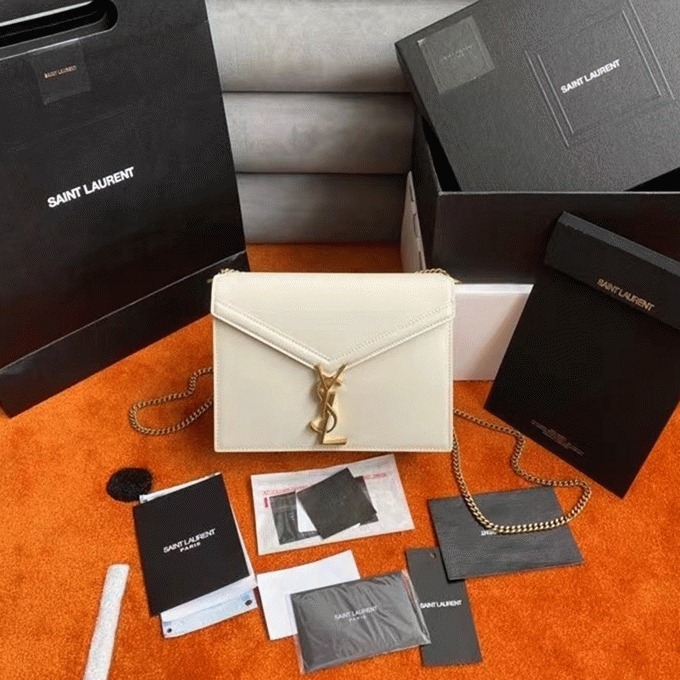 Fake Sa1nt Lau*nt Cassandra Medium Chain Bag White