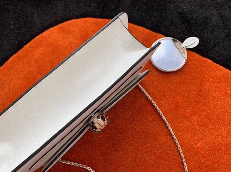 Replica Bv1g*ai Serpenti Forever Small Cross-body Bag White Calfskin