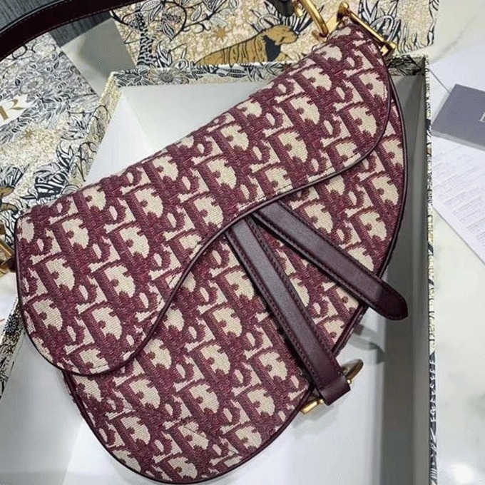 D10r Saddle Bag Faux in Burgundy D10r Oblique Jacquard