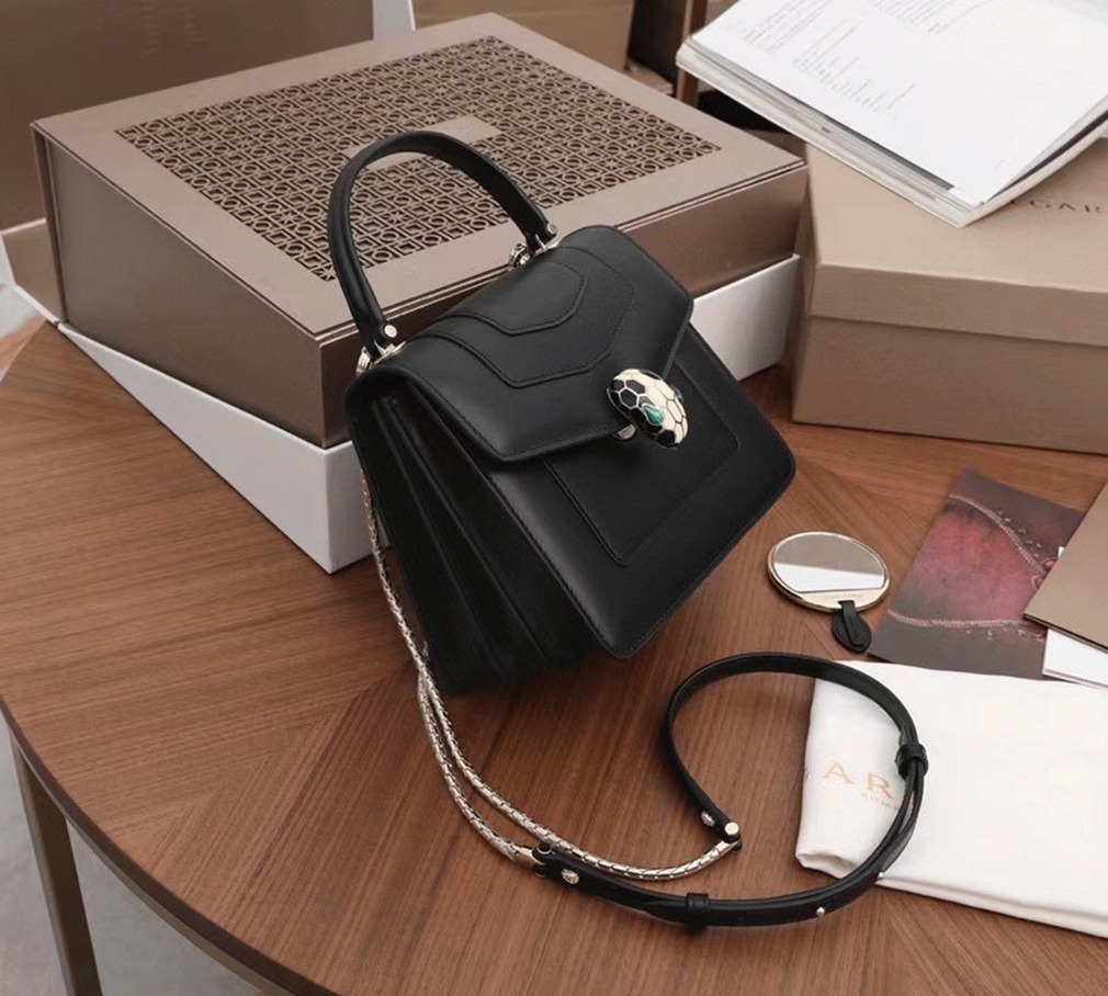 Fake Bv1g*ai Serpenti Forever Small Bag Black Calfskin