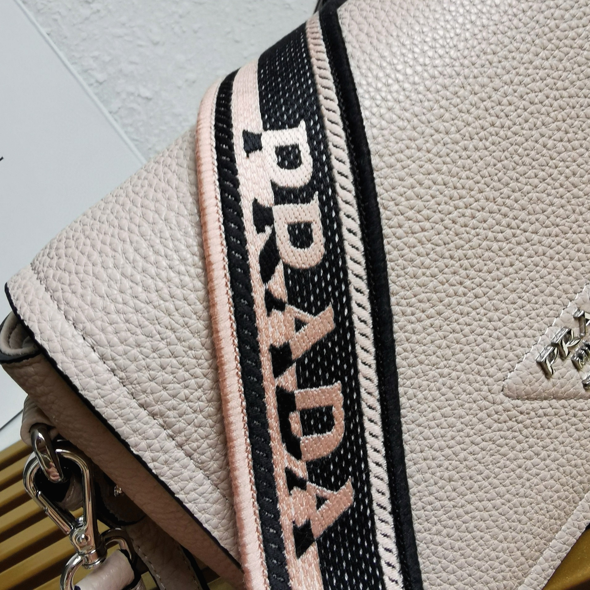 Pra*a Flap Shoulder Bag Replica in Light Pink